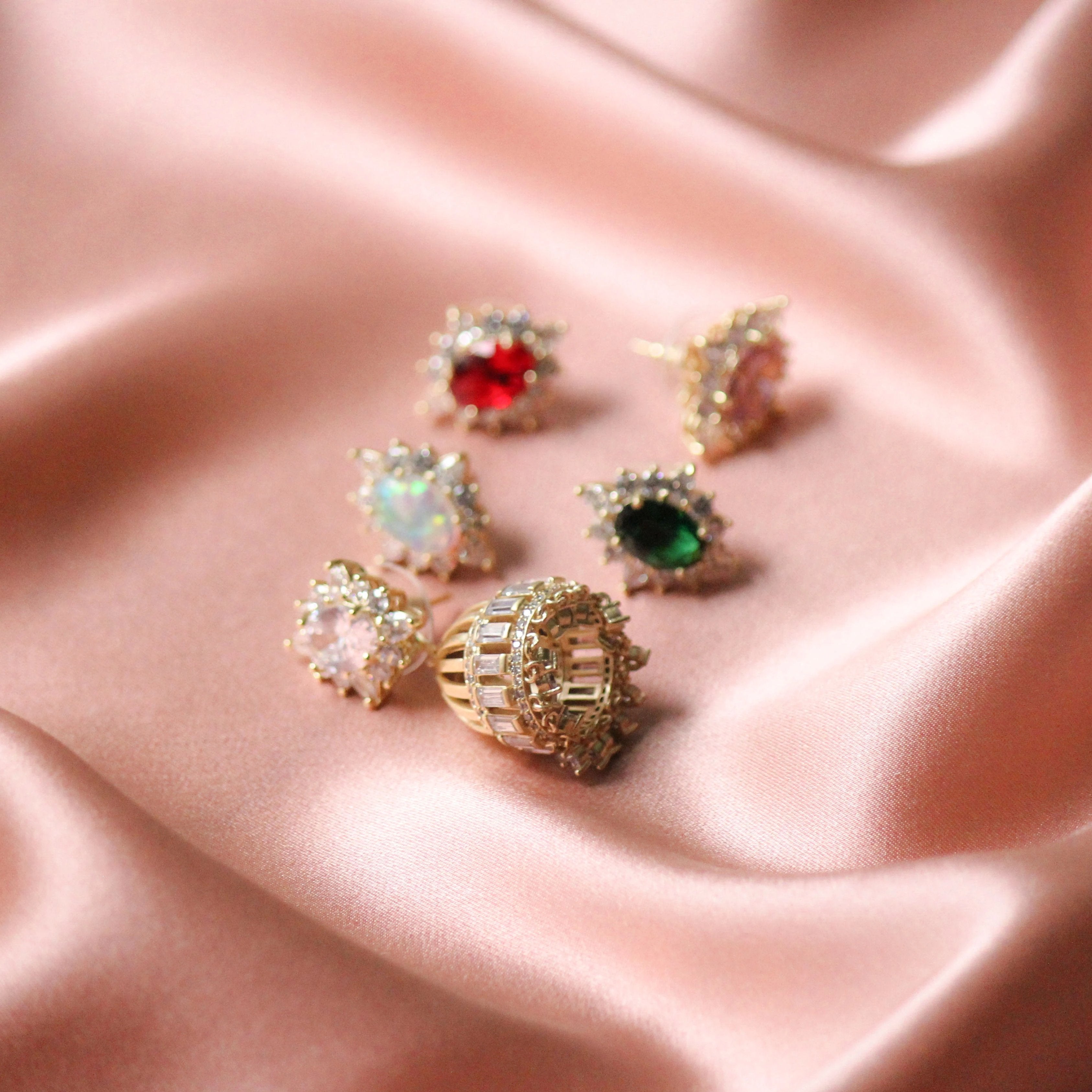 JHUMKI SET Pink Emerald - handmade artisan clutches by MINZA